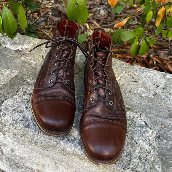 Helm Brown Leather Boots Size 8.5D - Picture 2 of 4
